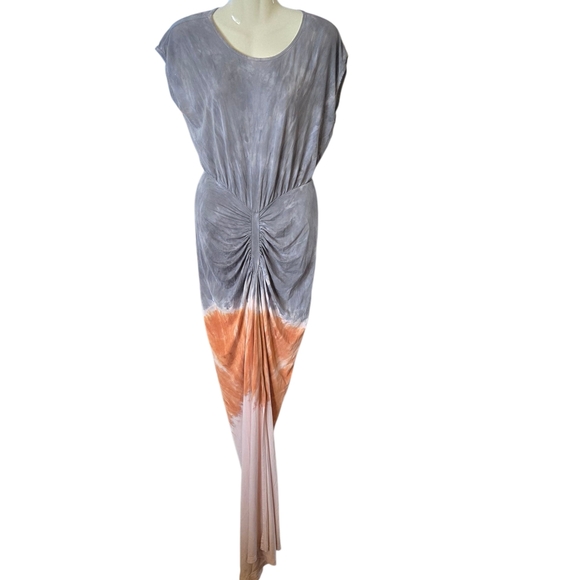 Elegant Gray and Orange Maxi Dress - Picture 2 of 9